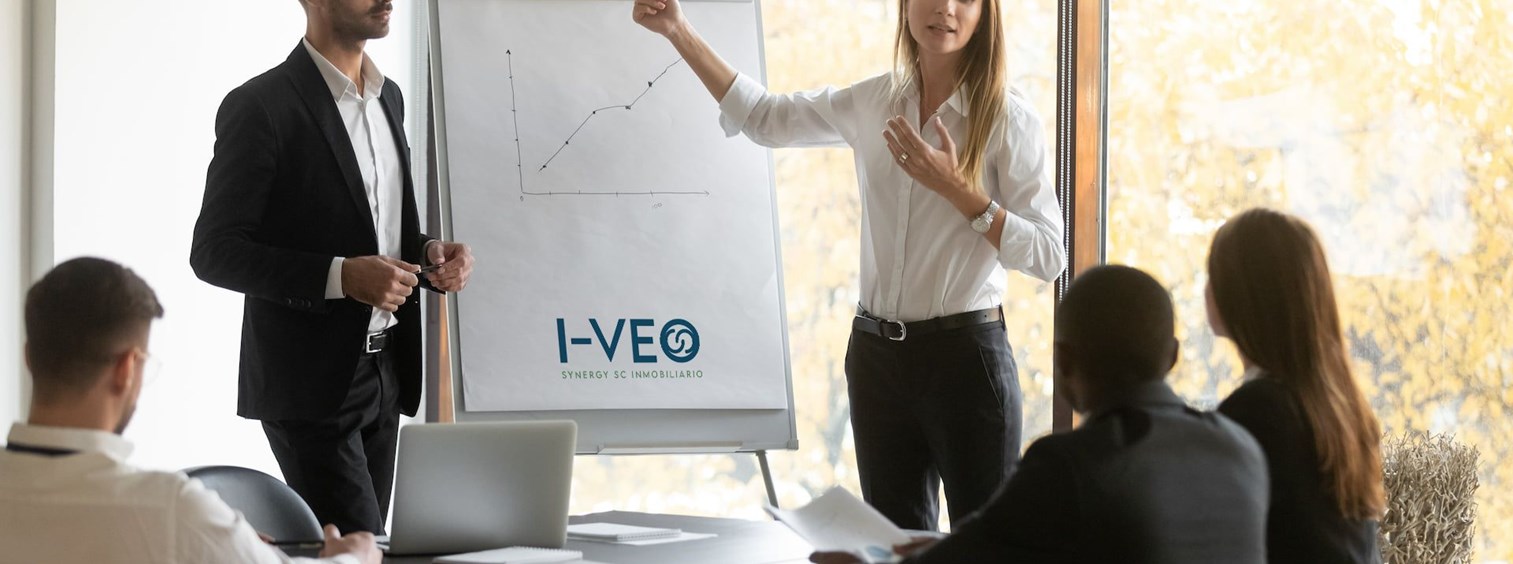 ¡Inmobiliaria I-VEO Synergy: Comprometidos con la calidad inmobiliaria a través de la formación continua! 🏡