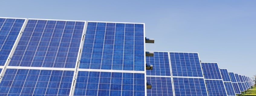 استفاده از نیروی خورشید: راهنمای جامع پنل های خورشیدی
